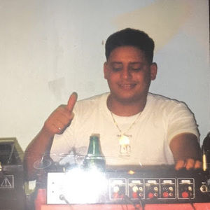 Meet your Posher, Juan carlos